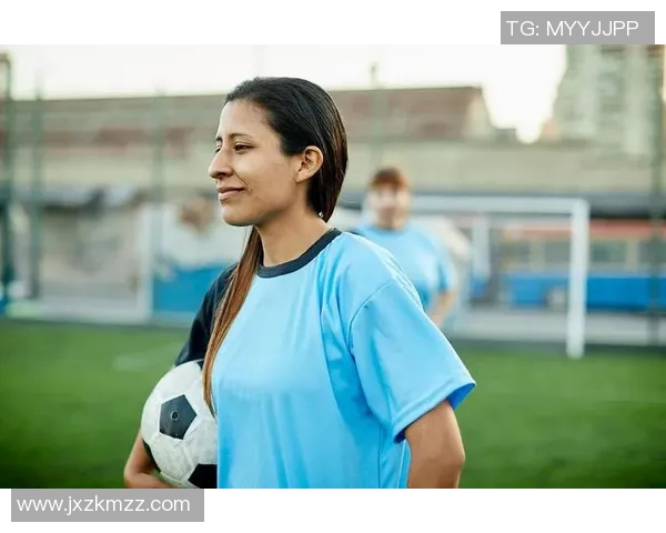 回族女足球星身份曝光她在国际赛场的精彩表现令人瞩目